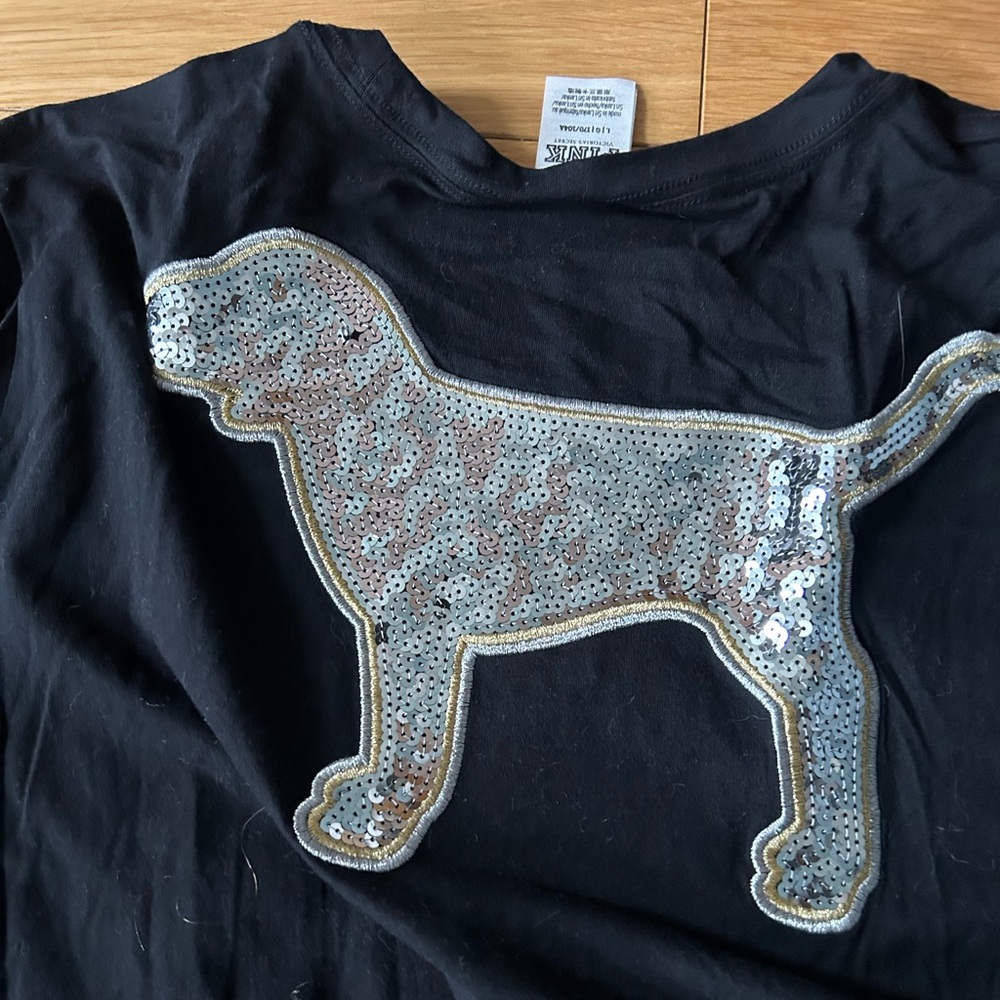 Victoria secret pink top bling dog sequin dog nwot never worn black shirt large